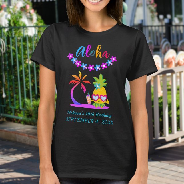 Fun Aloha Tropical Luau Birthday Party T - Shirt (Von Creator hochgeladen)
