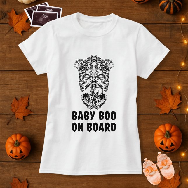 Fun Baby Boo on board Skeleton Maternity Halloween T-Shirt (Von Creator hochgeladen)