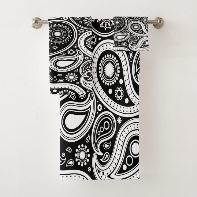 Fun Black and White Paisley Set (Insitu)
