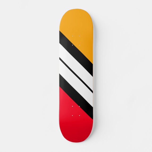 Fun Bright Yellow White Diagonal Racing Strip Skateboard (Vorderseite)