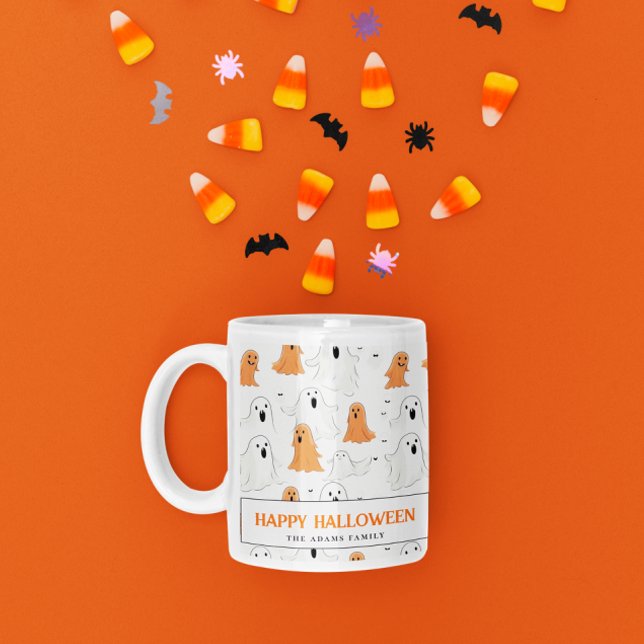 Fun Cartoonish Ghosts Personalisiert Halloween Kaffeetasse (Von Creator hochgeladen)