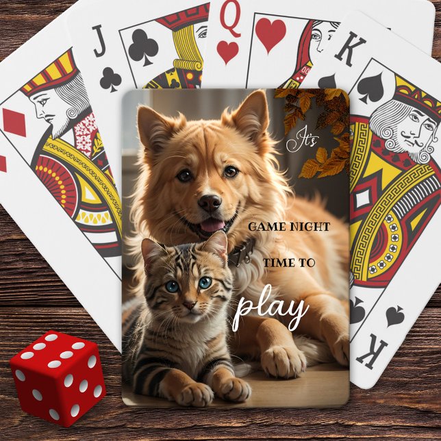 Fun Cat and Dog Game Night Spielkarten (Deck of cards featuring a cat and dog eager to start playing. Lovely for anyone who loves animals.)