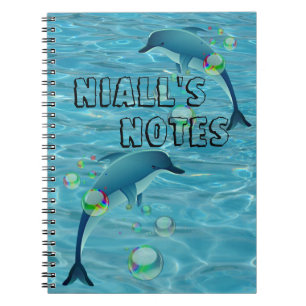 Fun Dolphin und Blasen Personalisiert Notizblock