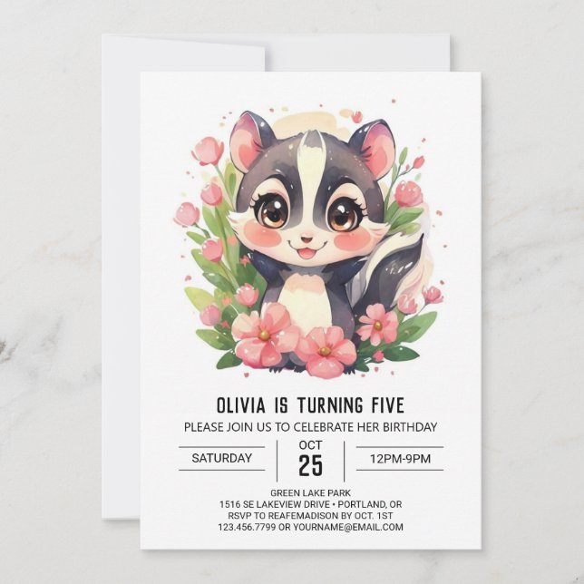 Fun Elegant Skunk Geburtstag Einladung (Vorderseite)