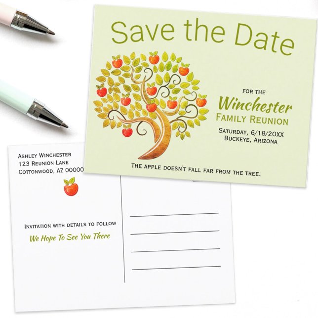 Fun Family Wiedersehen Save the Date Apple Tree Cu Ankündigungspostkarte (Von Creator hochgeladen)
