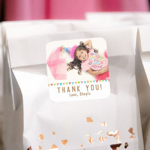 Fun farbenfrohe Jagdflagge Geburtstag Foto Vielen Quadratischer Aufkleber