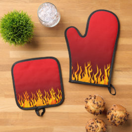 Fun Flammen auf Res und schwarzer Linie Ofenhandschuh & Topflappen-Set