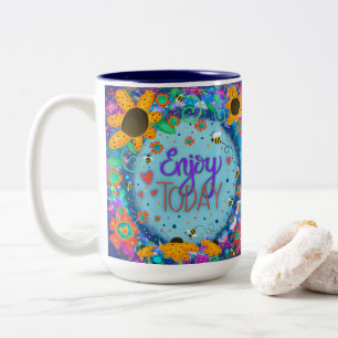 Fun Floral Bumblebee genießen Heute Inspirivity Zweifarbige Tasse