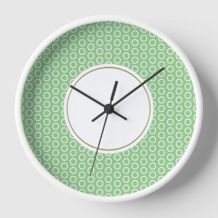 Fun Geometric Sage Green White Tiled Art Außenring Uhr