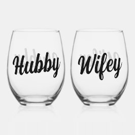 Fun Hubby + Wifey Script Wedding Newlyweds Weinglas Ohne Stiel