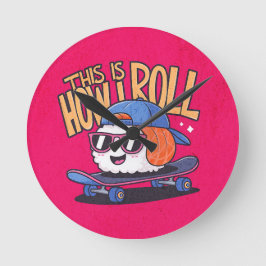 Fun Kawaii Sushi auf Skateboard Runde Wanduhr