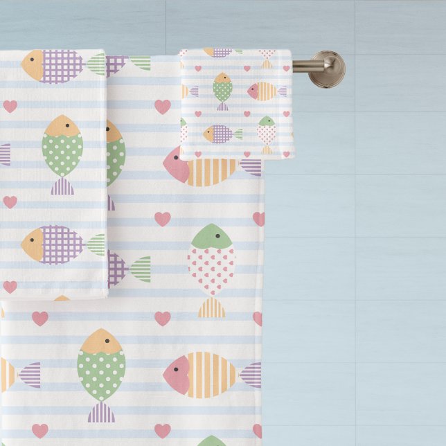 Fun Nautical Fish Muster Badhandtuch Set (Von Creator hochgeladen)
