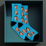 Fun Novelty Face Foto Custom Wedding Groom Spaß Socken<br><div class="desc">Fun Wedding Groom Trauzeugen Neues Geschenk: Socken mit 2 Gesichts-Fotos. Gut als Geschenk für Ihre Hochzeitsfeier, als Bachelor oder Bachelorette Neuheit Geschenk. Um den Ausschnitt-Effekt zu erhalten, benutzen Sie bitte eine PNG-Datei mit bereits ausgeschnittenem Hintergrund. Wenn nicht, erscheint Foto wie ein Kreis, der von seinem eigenen Hintergrund umgeben ist, genau...</div>
