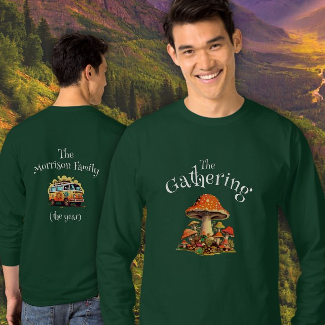 Fun Personalisierte Retro-Pilze Familien-Wiederseh T-Shirt (Von Creator hochgeladen)