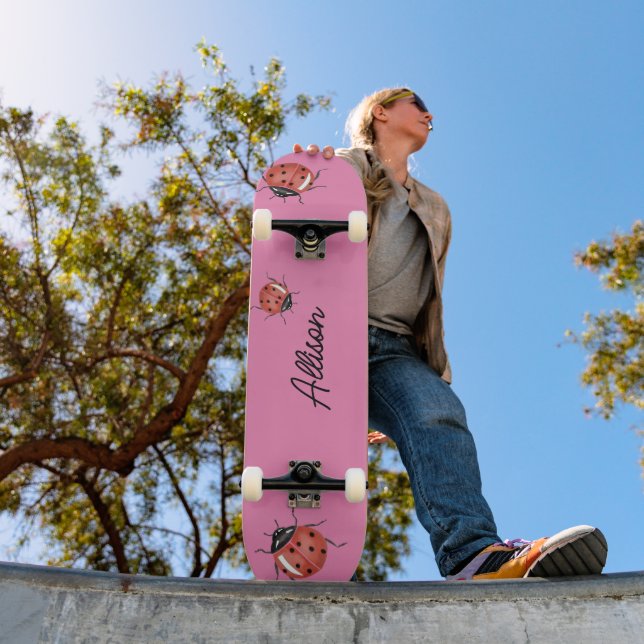 Fun pink Ladybug Skateboard (Außenbereich 1)
