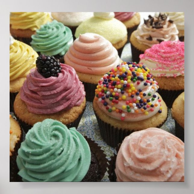 Fun-Sized Decorative Cupcakes Poster (Vorne)