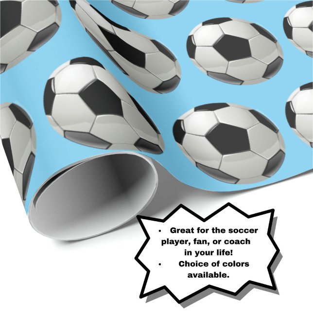 Fun Soccer Ball Muster auf Pulverblau Geschenkpapier (Personalize your gift with this fun soccer ball pattern on baby blue wrapping paper!)