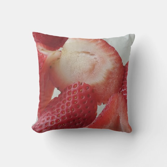 Fun Strawberry Pillows von RoseWrits Kissen (Vorderseite)