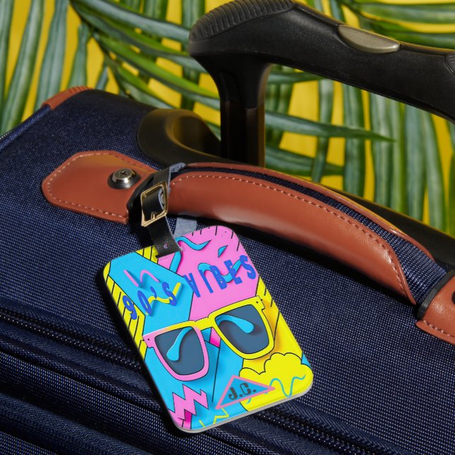 Fun Throwback Pink Yellow and Blue 90er Vibes Gepäckanhänger (Vorderseite Insitu 1)