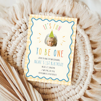 Fun To Be One Photo Yellow Gingham 1st Birthday Einladung