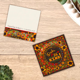 Fun Typ Seien Sie freundlich Inspirivity Kindness  Quadratische Visitenkarte