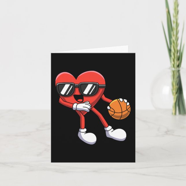 Fun Valentinstag Heart Playing Basketball Boys K Karte (Vorderseite)