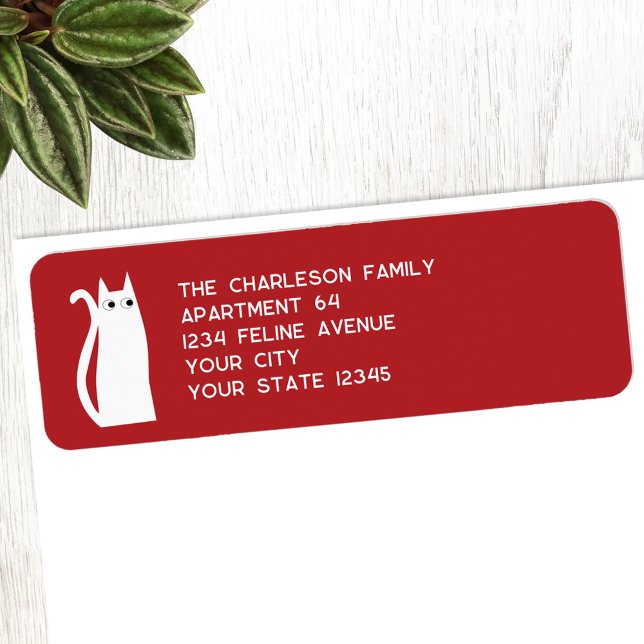 Fun White Cat Red Rücksendeadresse (White cat on red personalized return address label perfect for Christmas and the Winter Holidays)