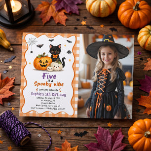 Fünf ist eine gruselige Halloween 5. Geburtstagsei Einladung