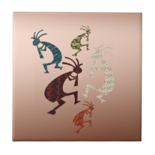 Fünf Kokopelli Fliese