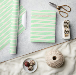 Fünf Streifen in grün und beige Geschenkpapier