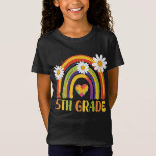 Fünfte Klasse Regenbogen Zurück zur Schule 5. Klas T-Shirt