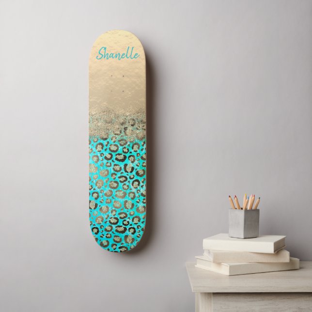 Funkelnd Glittery Türkis Leopard Skateboard (Wandkunst)