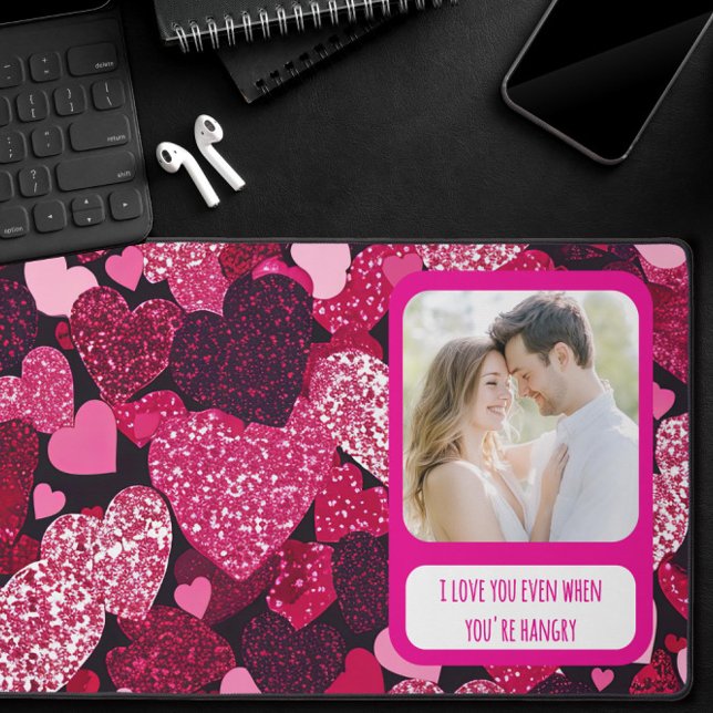 Funkelnd rosa Herzen, wenn du zornig bist Schreibtischunterlage (Von Creator hochgeladen)
