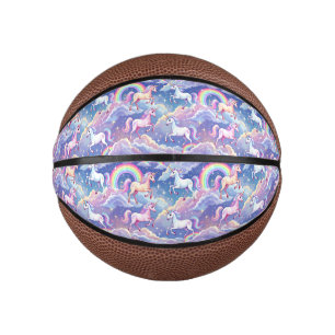 Funkelnder Regenbogen und Einhörner auf Wolken Mini Basketball