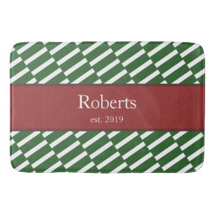 Funky Green Pattern Family Name and Year Modern Badematte