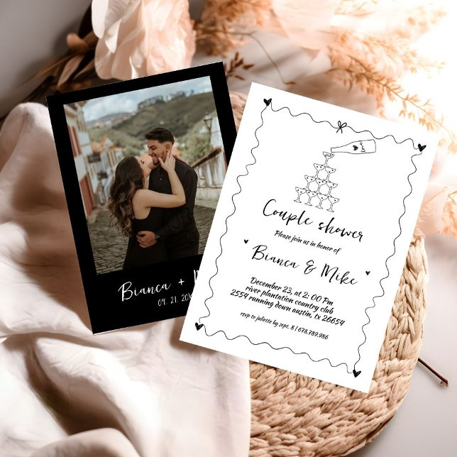 Funky Handgeschriebener Champagner Tower Couple Du Einladung (Von Creator hochgeladen)