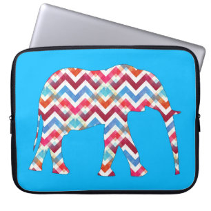 Funky Zickzack-Zickzack Elefant auf aquamarinem Laptopschutzhülle