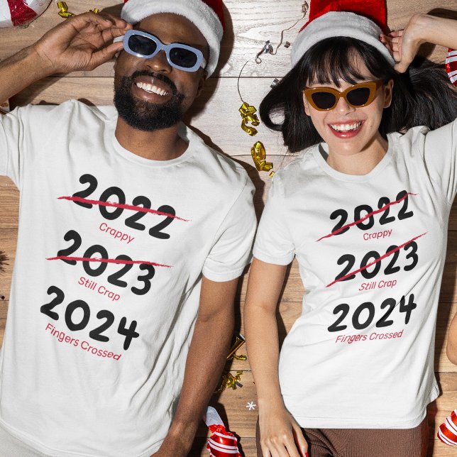 Funny 2022 Weihnachten T - Shirt (Von Creator hochgeladen)
