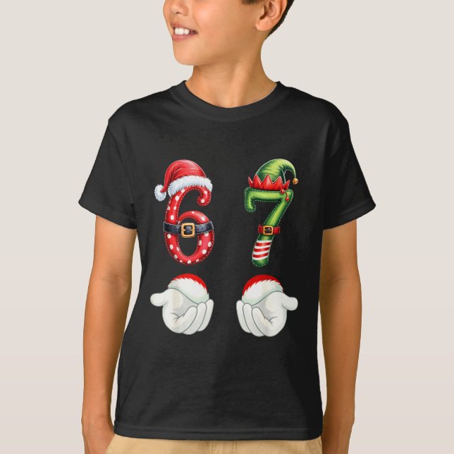 Funny 67 Christmas Pajamas Six Seven Meme 6 7 Elf  T-Shirt (Vorderseite)