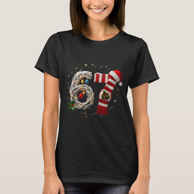 Funny 67 Christmas Xmas Six Seven F 6 7 Santa Hat  T-Shirt (Vorderseite)
