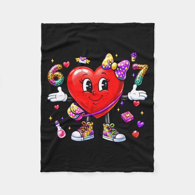 Funny 67 Heart Valentines Day Six Seven Meme 6 7 W Fleecedecke (Vorderseite)