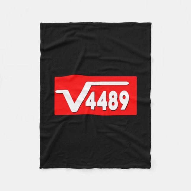 Funny 67 Meme Square Root 4489 Slang Math Teacher  Fleecedecke (Vorderseite)