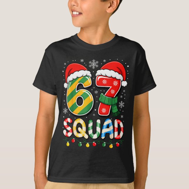 Funny 67 Squad Candy Cane Santa Hat Christmas Men  T-Shirt (Vorderseite)