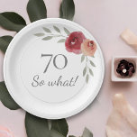 Funny 70 So, was Wasserfarbe Bläschen 70. Geburtst Pappteller<br><div class="desc">Funny 70 So, was Aquarell Floral 70. Geburtstag Party Papier Platte. Moderne und elegante florale 70. Geburtstagsparty Teller mit schönen Aquarell-Rose und Zweigen. Der lustige und motivierend Text 70 So, was ist großartig für eine Frau, die 70 Jahre feiert und ein Gefühl von Spaß hat. Sie können die Altersnummer ändern,...</div>