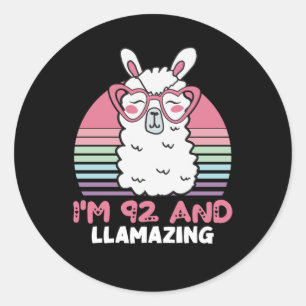 Funny Adorable Llama 92. Geburtstagsgeschenk für F Runder Aufkleber
