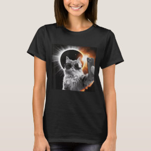 Funny Albern Cat Selfie mit Eclipse 2025 T - Shirt