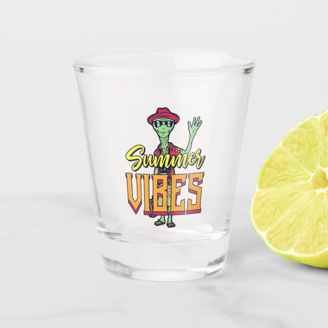 Funny Alien Summer Vibes Tropical Fun Schnapsglas (Vorderseite)