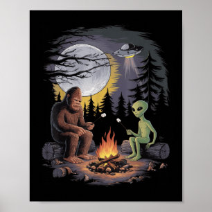 Funny Alien und Bigfoot Wandern Ristorante La Lanc Poster