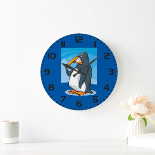 Funny Angry Pinguin Cartoon Cool Waving Große Wanduhr