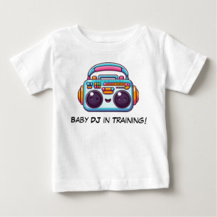 Funny Baby DJ im Training Shirt